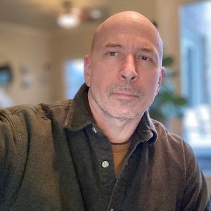 Meet your Posher, Eric